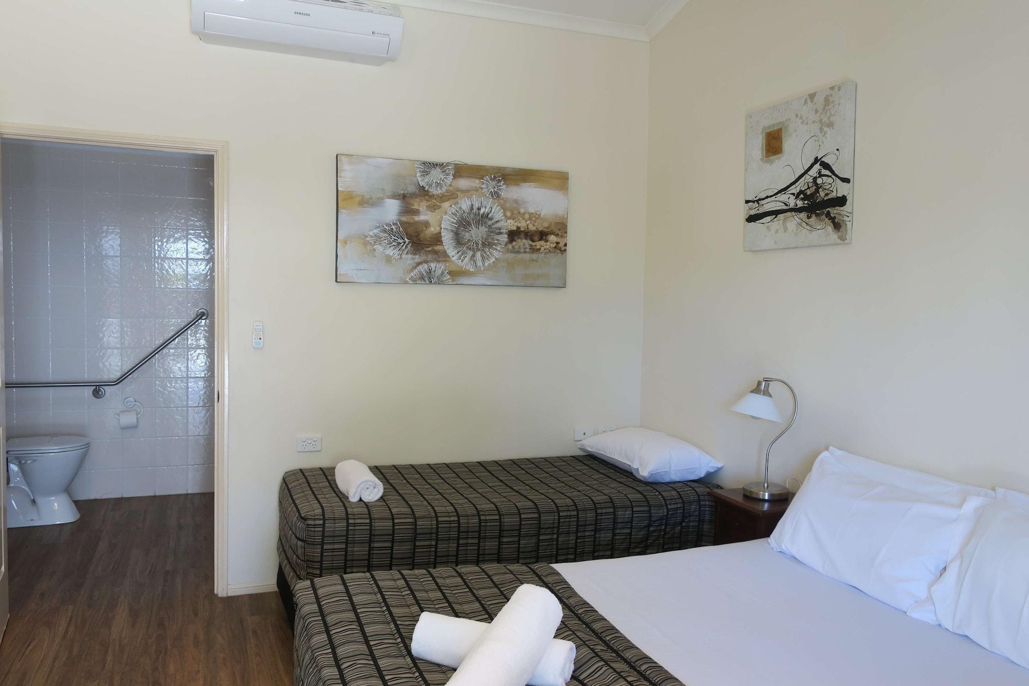 Caboolture Central Motor Inn, Sure Stay Collection By BW Dış mekan fotoğraf