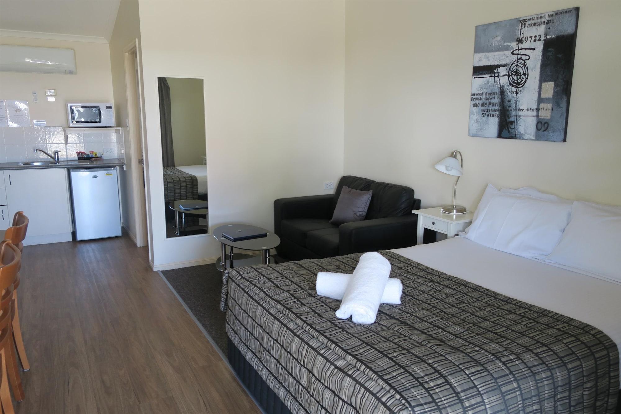 Caboolture Central Motor Inn, Sure Stay Collection By BW Dış mekan fotoğraf