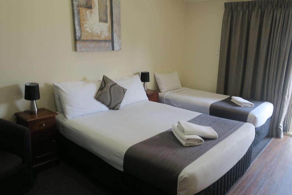 Caboolture Central Motor Inn, Sure Stay Collection By BW Dış mekan fotoğraf