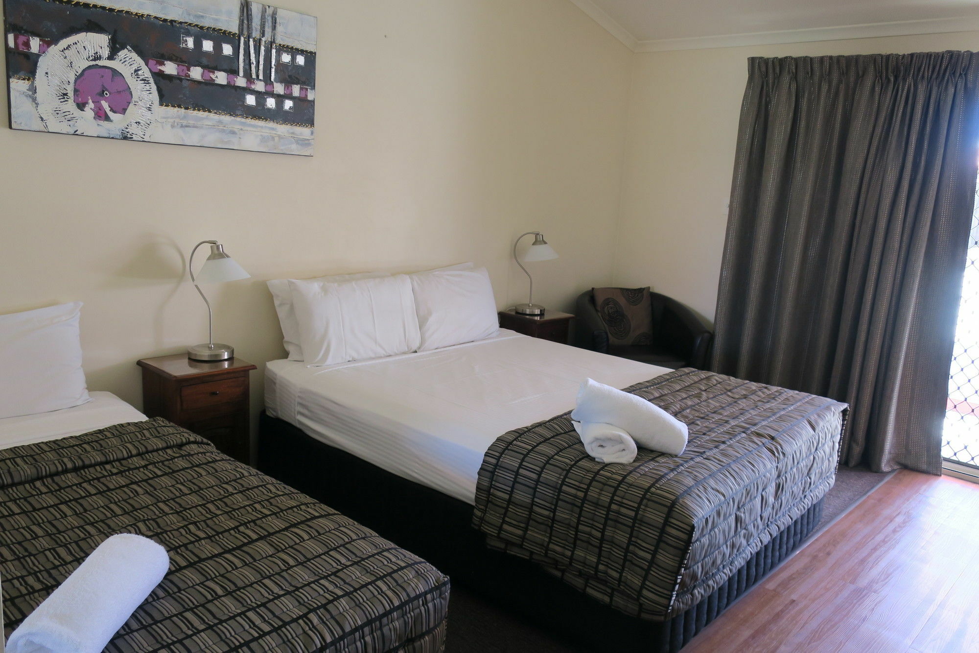 Caboolture Central Motor Inn, Sure Stay Collection By BW Dış mekan fotoğraf